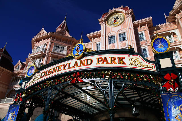 ディズニーランドホテル - ディズニーホテル <Disney-Parks.info>